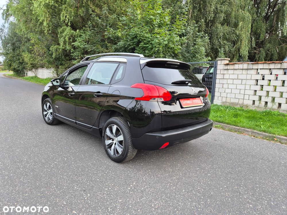Peugeot 2008 1.6 e-HDi Allure S&S - 8