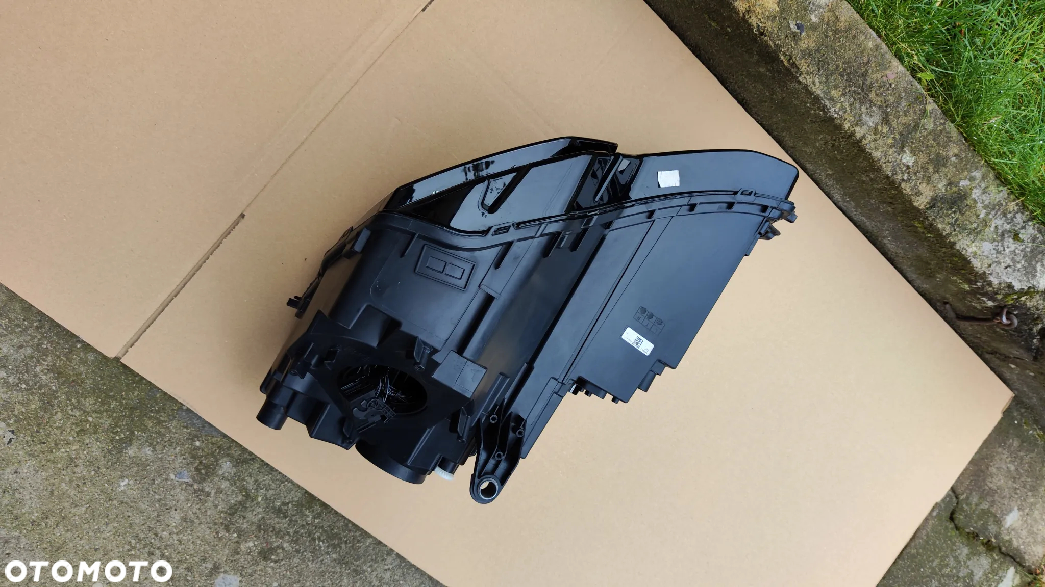 Skoda KAROQ 17- Lampa Prawa Przód FULL LED - 11