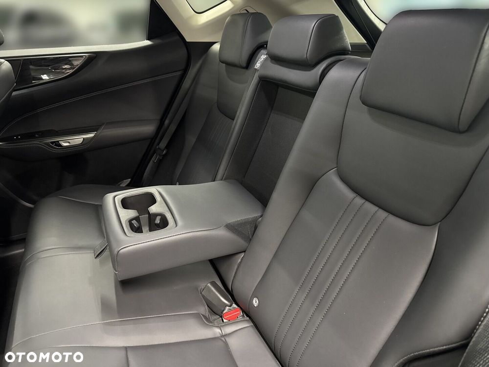 Lexus NX - 13