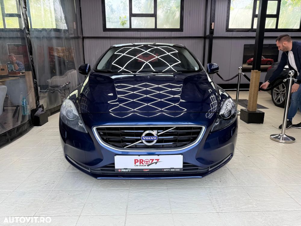 Volvo V40 D2 Ocean Race - 3