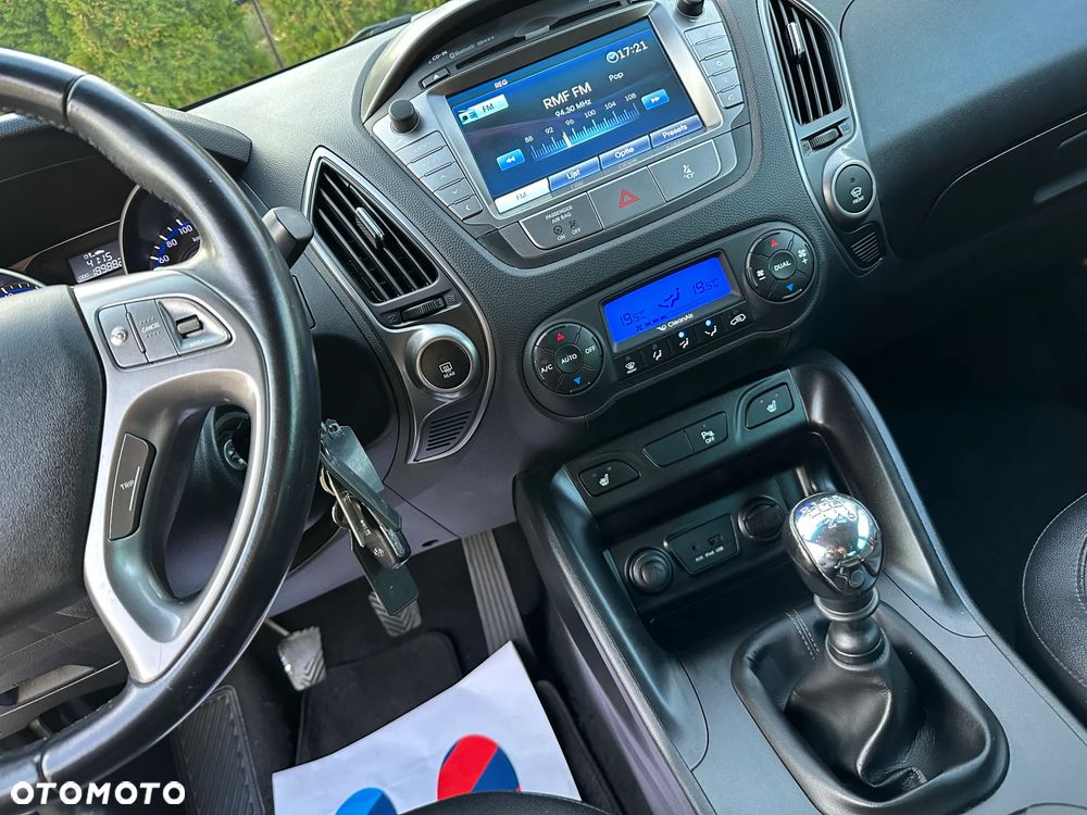 Hyundai ix35 blue 1.6 2WD Finale Silver - 5