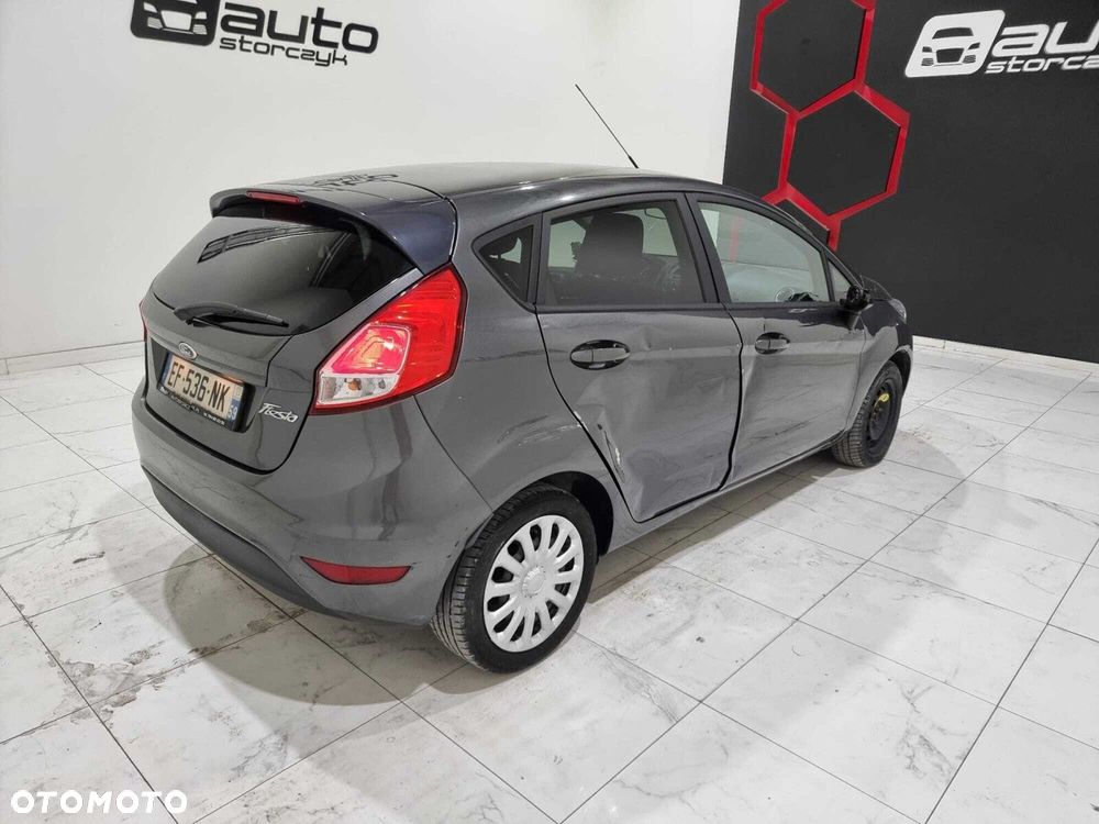 Ford Fiesta - 8