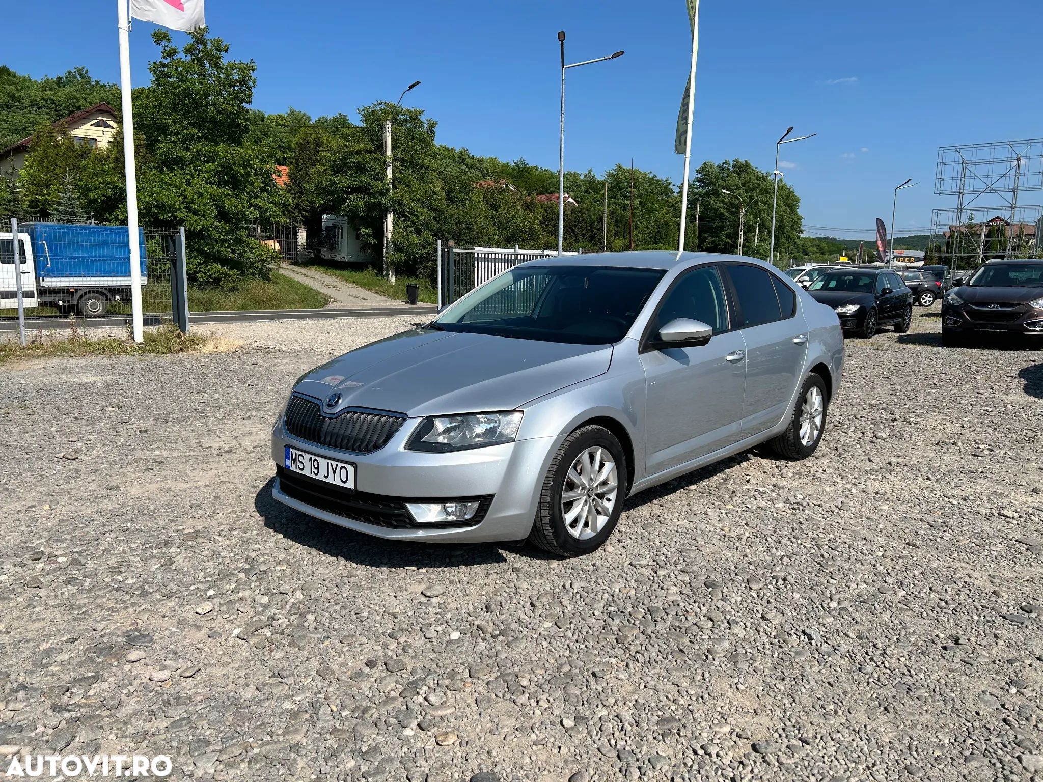 Skoda Octavia 1.6 TDI AMBITION - 1