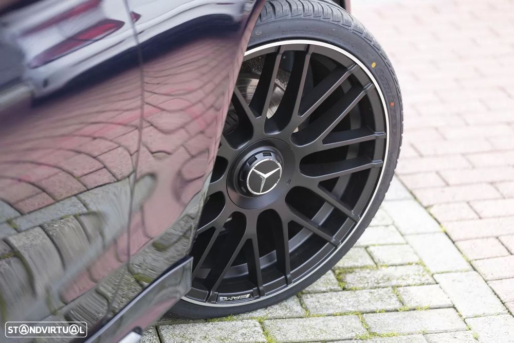 Mercedes-Benz C 180 - 33