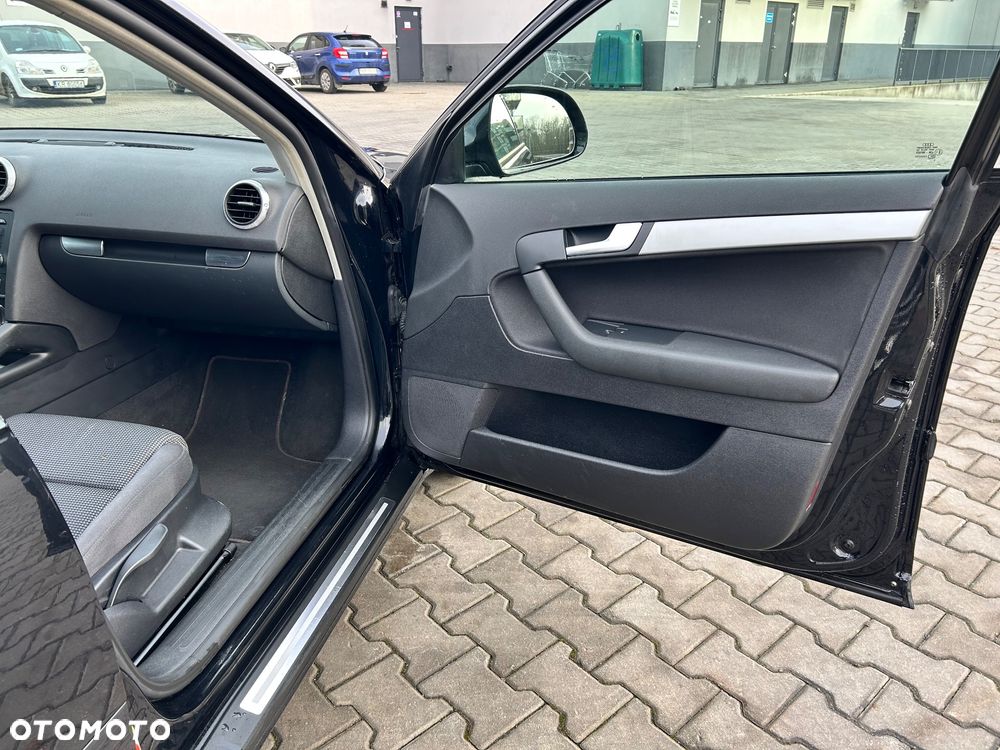 Audi A3 Sportback 1.8 TFSI Ambition - 18