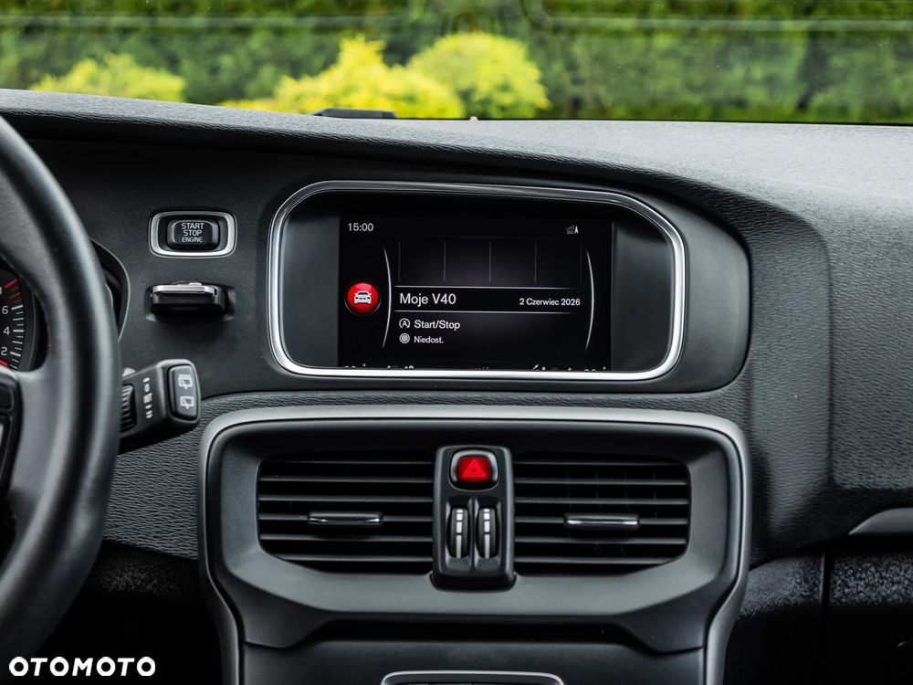 Volvo V40 T2 Drive-E Momentum - 21