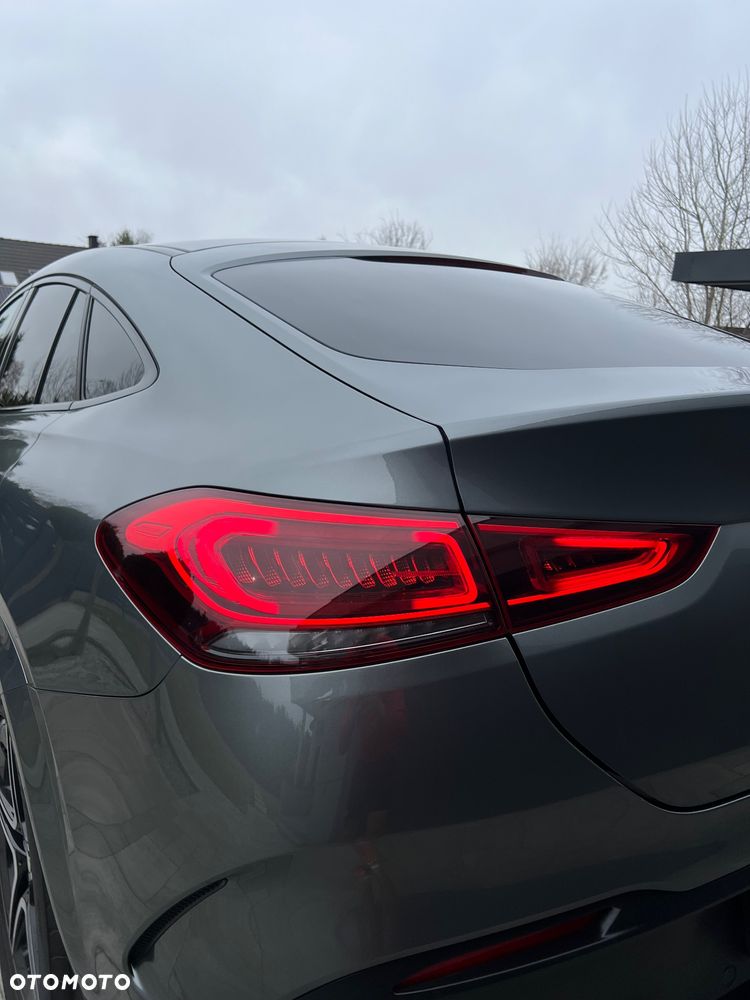 Mercedes-Benz GLE 300 d 4-Matic - 28