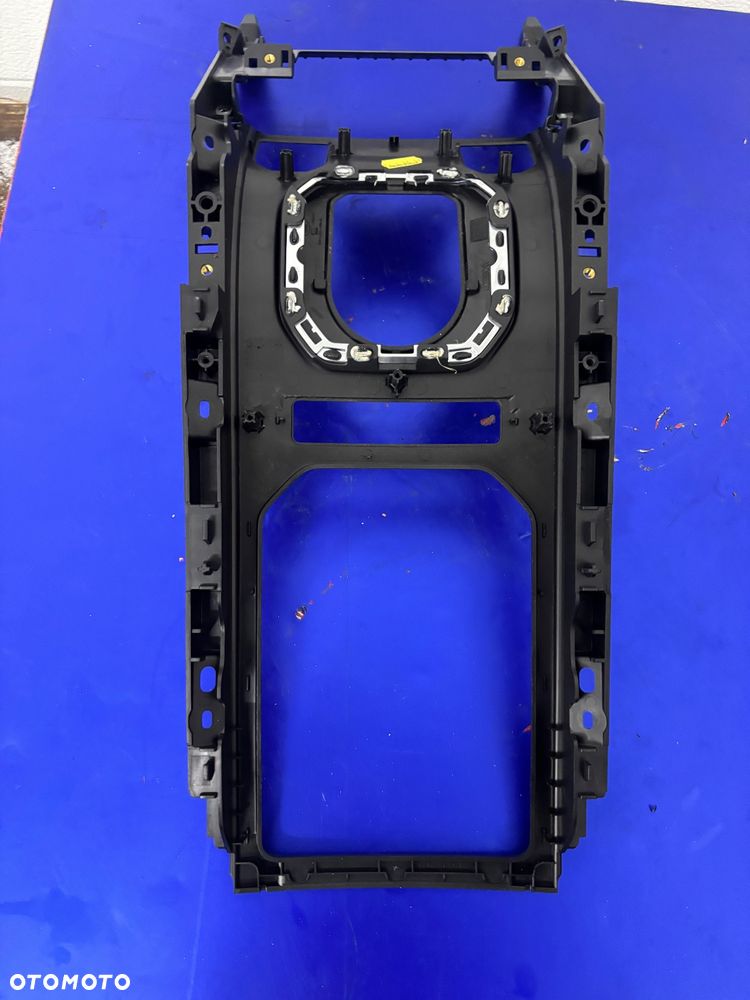 RANGE ROVER EVOQUE 12 R RAMKA OSLONA KONSOLI BJ32-045A66 - 4