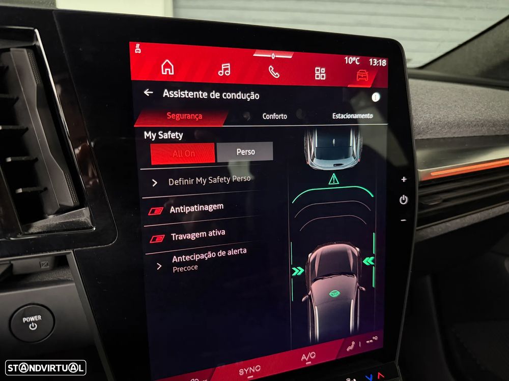 Renault Scénic E-Tech 220 Long Range Techno - 30