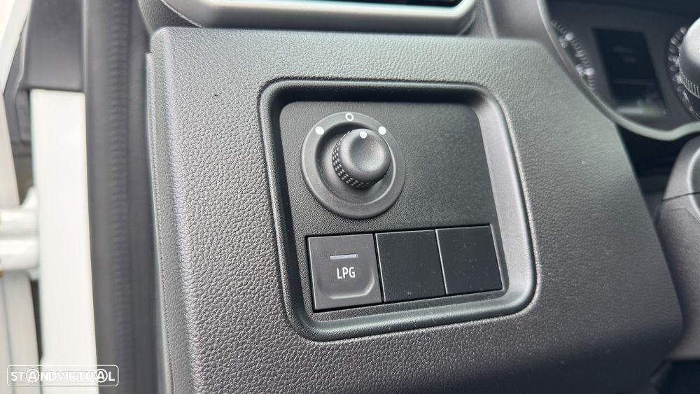 Dacia Duster 1.0 Van GPL IVA Dedutível - 23