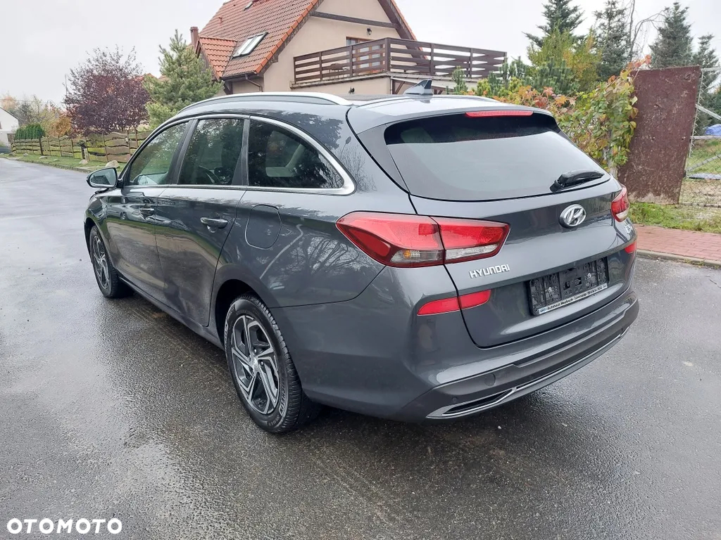 Hyundai i30 1.5 T-GDI 48V-Hybrid Trend - 4
