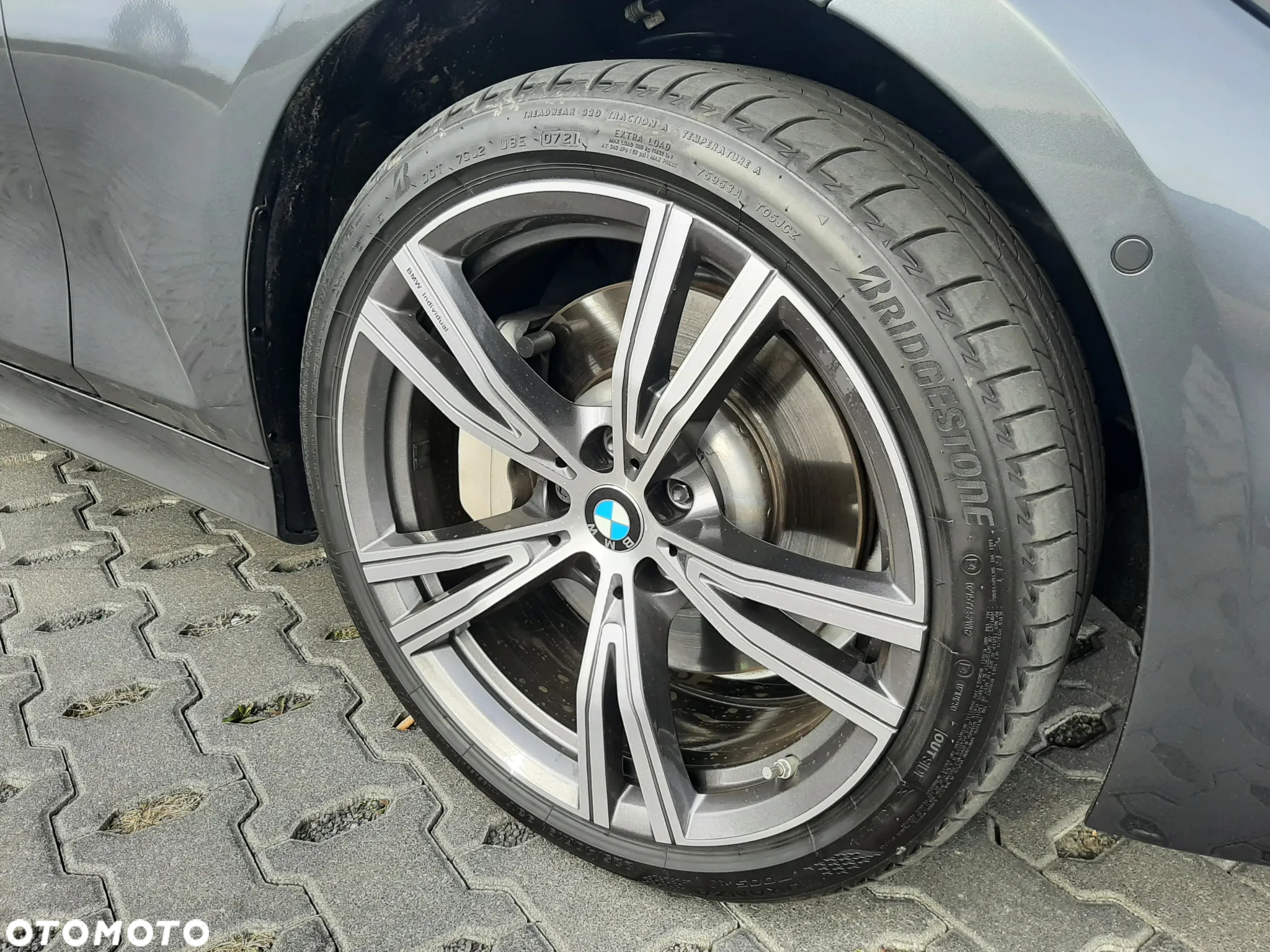BMW Seria 3 330d Touring xDrive - 16
