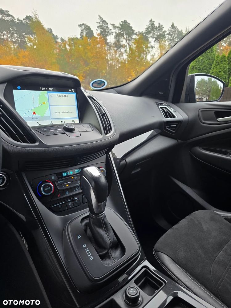 Ford Kuga 2.0 TDCi AWD ST-Line - 19