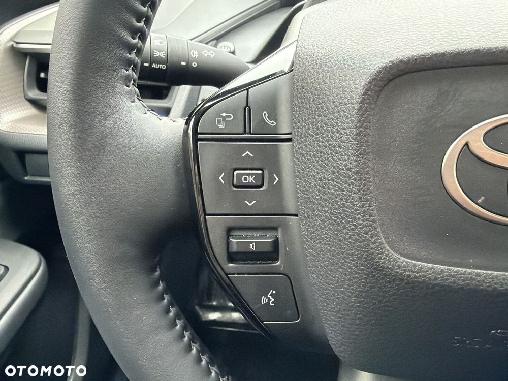 Toyota Prius - 15