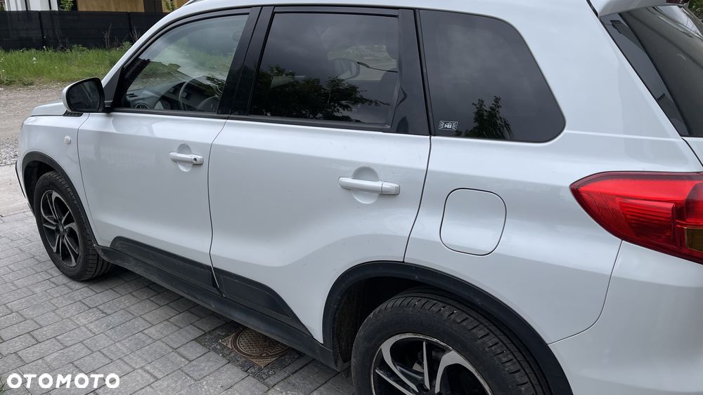 Suzuki Vitara 1.6 Premium 2WD - 11