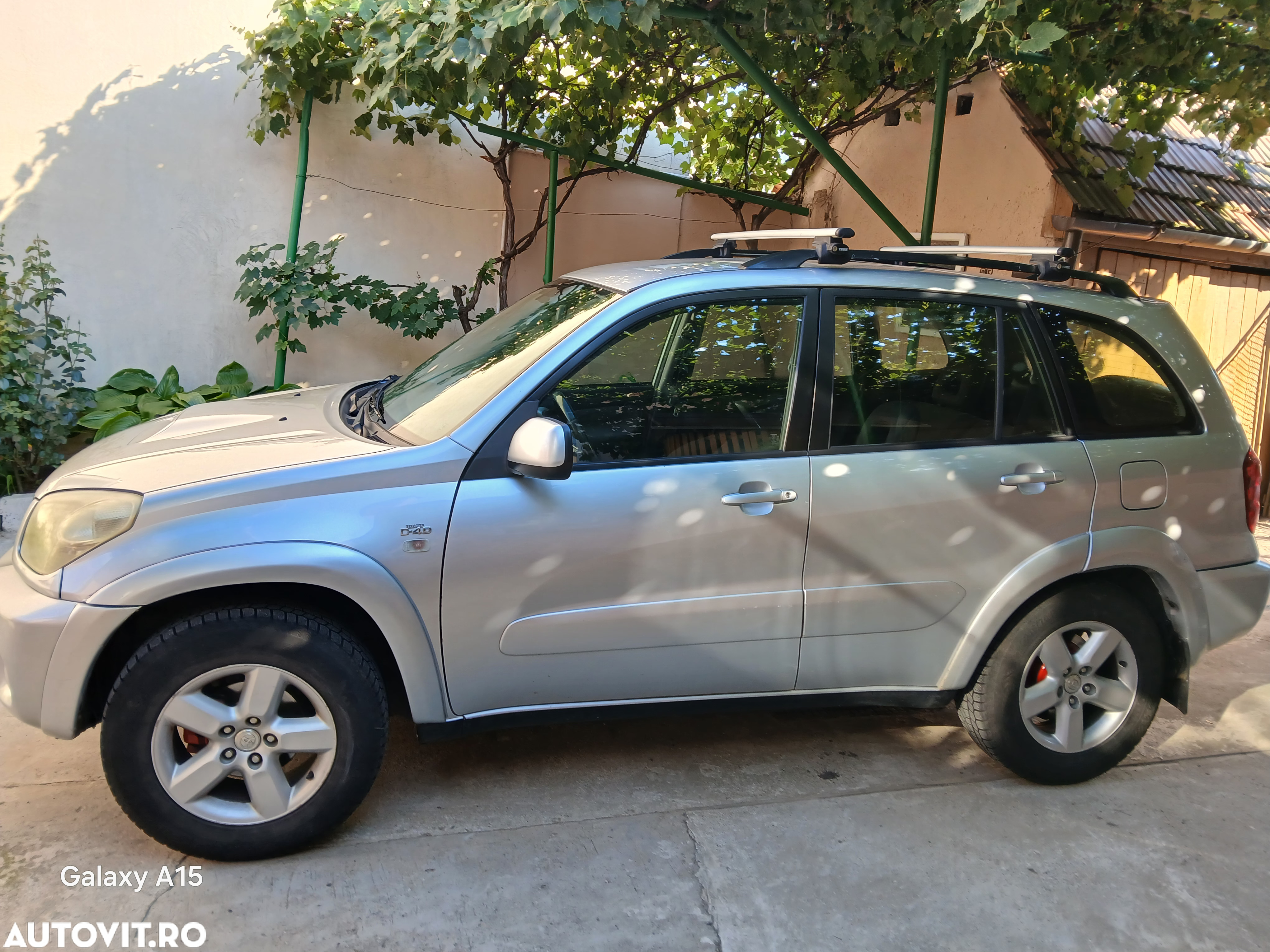 Toyota RAV4 2.0 D-4D Confort - 3