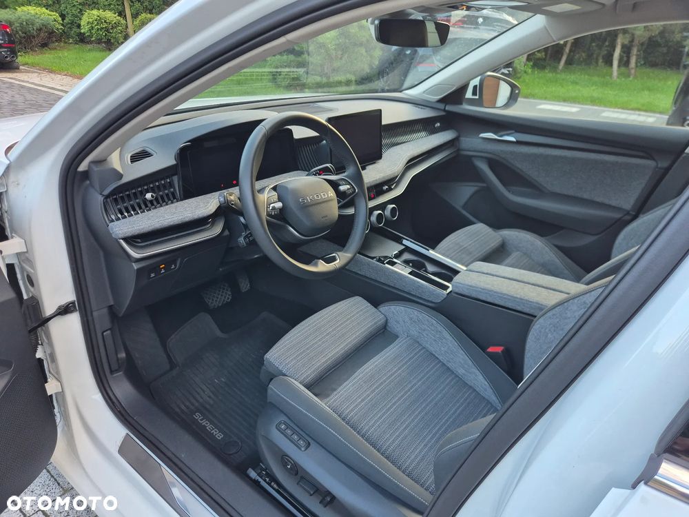 Skoda Superb 2.0 TDI SCR 4x4 Essence DSG - 3