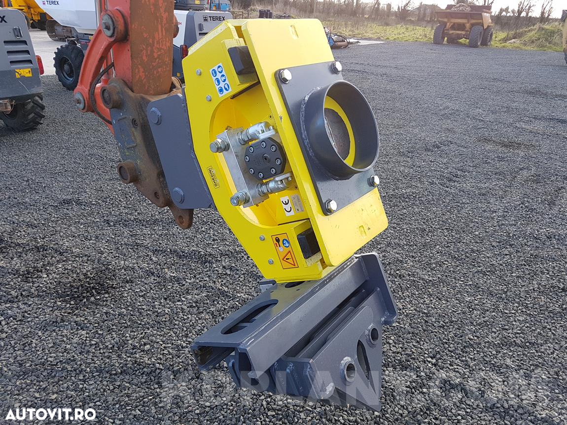Placa pentru batut stalpi buldoexcavator - 9