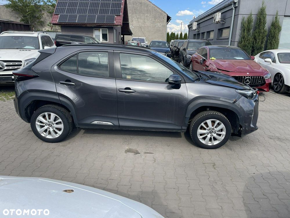 Toyota Yaris Cross Hybrid 1.5 Active - 2