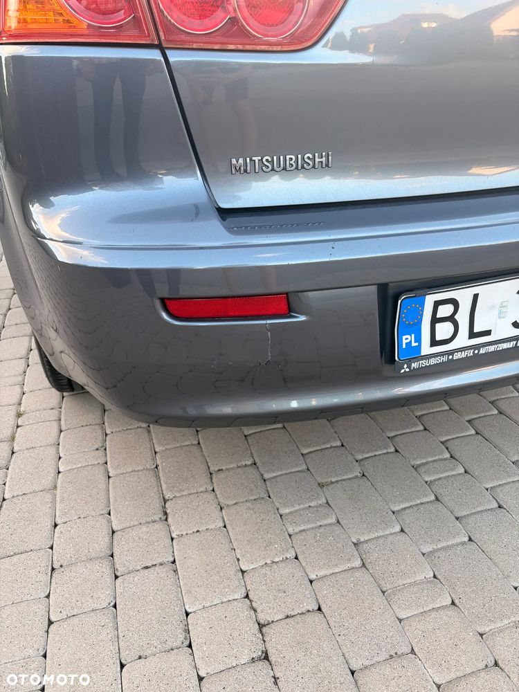 Mitsubishi Lancer - 6