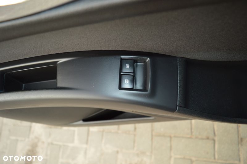 Opel Meriva - 15
