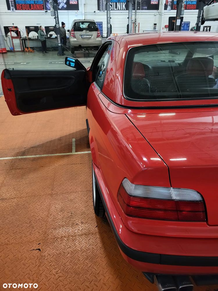 BMW Seria 3 - 24