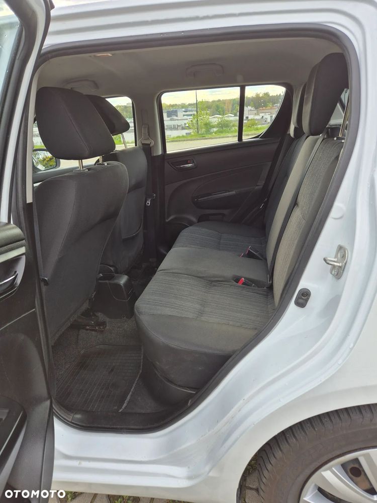 Suzuki Swift 1.2 Comfort Plus - 5