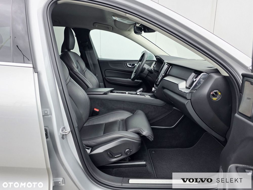 Volvo XC 60 - 16