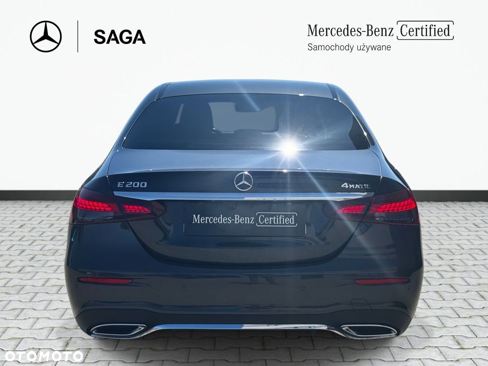 Mercedes-Benz Klasa E - 7