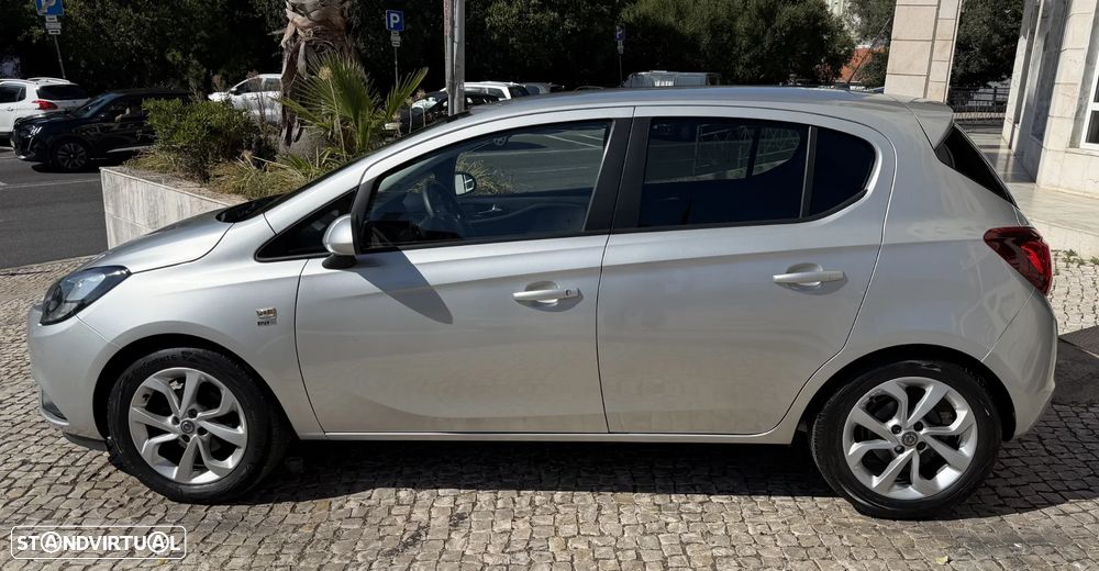 Opel Corsa 1.2 120 Anos - 9