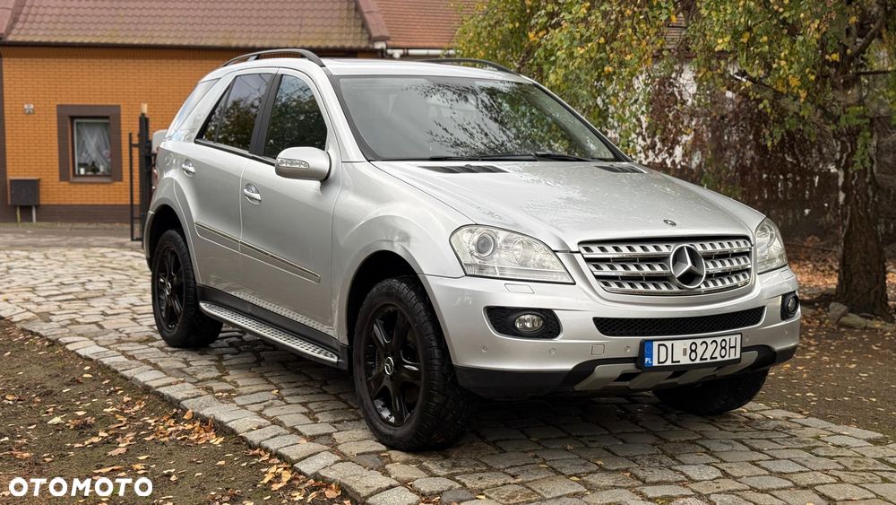 Mercedes-Benz ML - 1