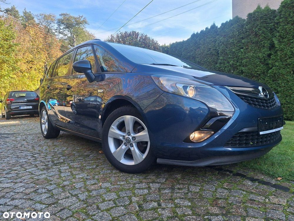 Opel Zafira - 36