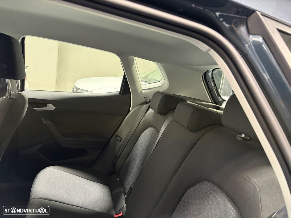 SEAT Arona 1.0 TSI Style DSG - 11