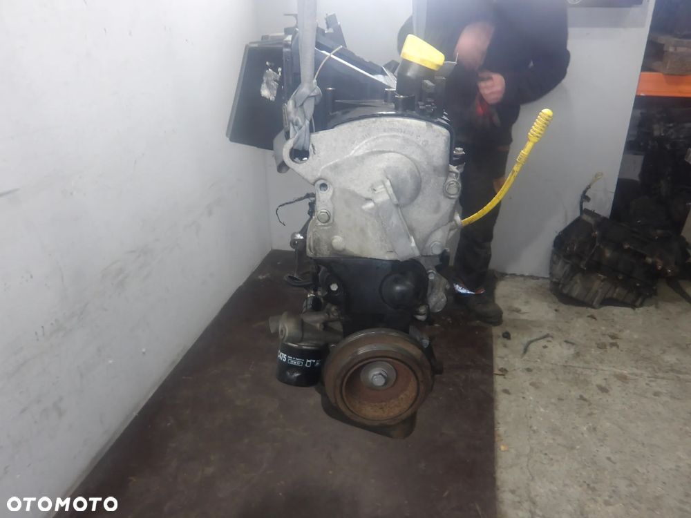 RENAULT TWINGO I LIFT 1.2B SILNIK SŁUPEK D4FA702 - 5