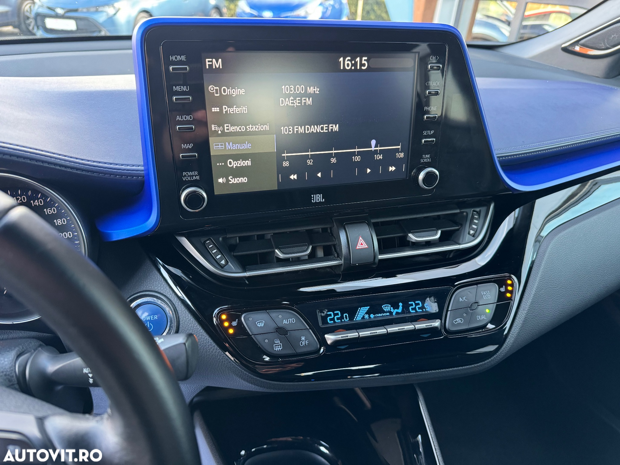 Toyota C-HR 2.0 HSD 184 CP 4x2 CVT C-ult Style bi-tone - 14