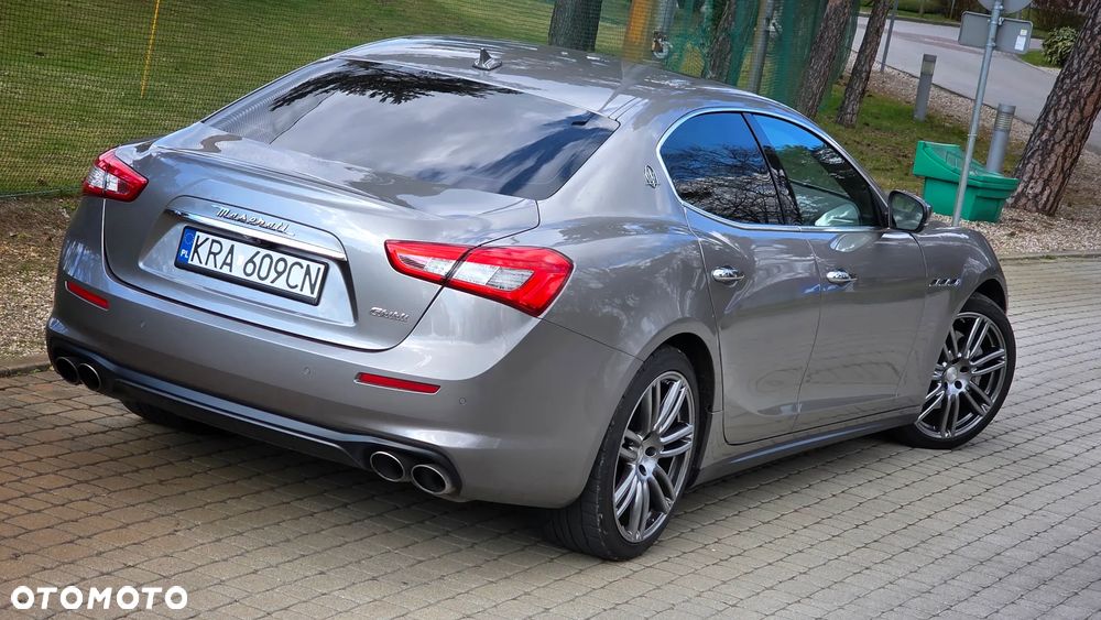 Maserati Ghibli Essence - 10