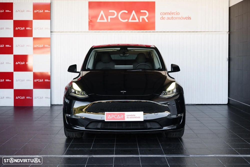 Tesla Model Y Long Range Dual Motor AWD - 3
