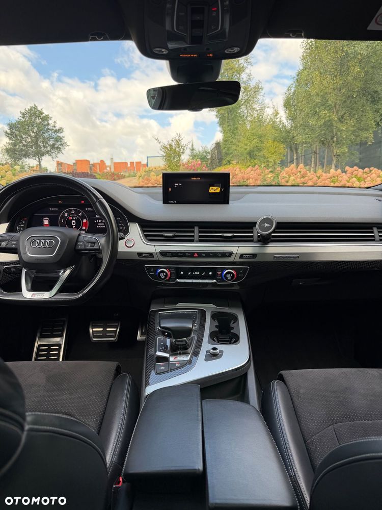 Audi SQ7 - 15