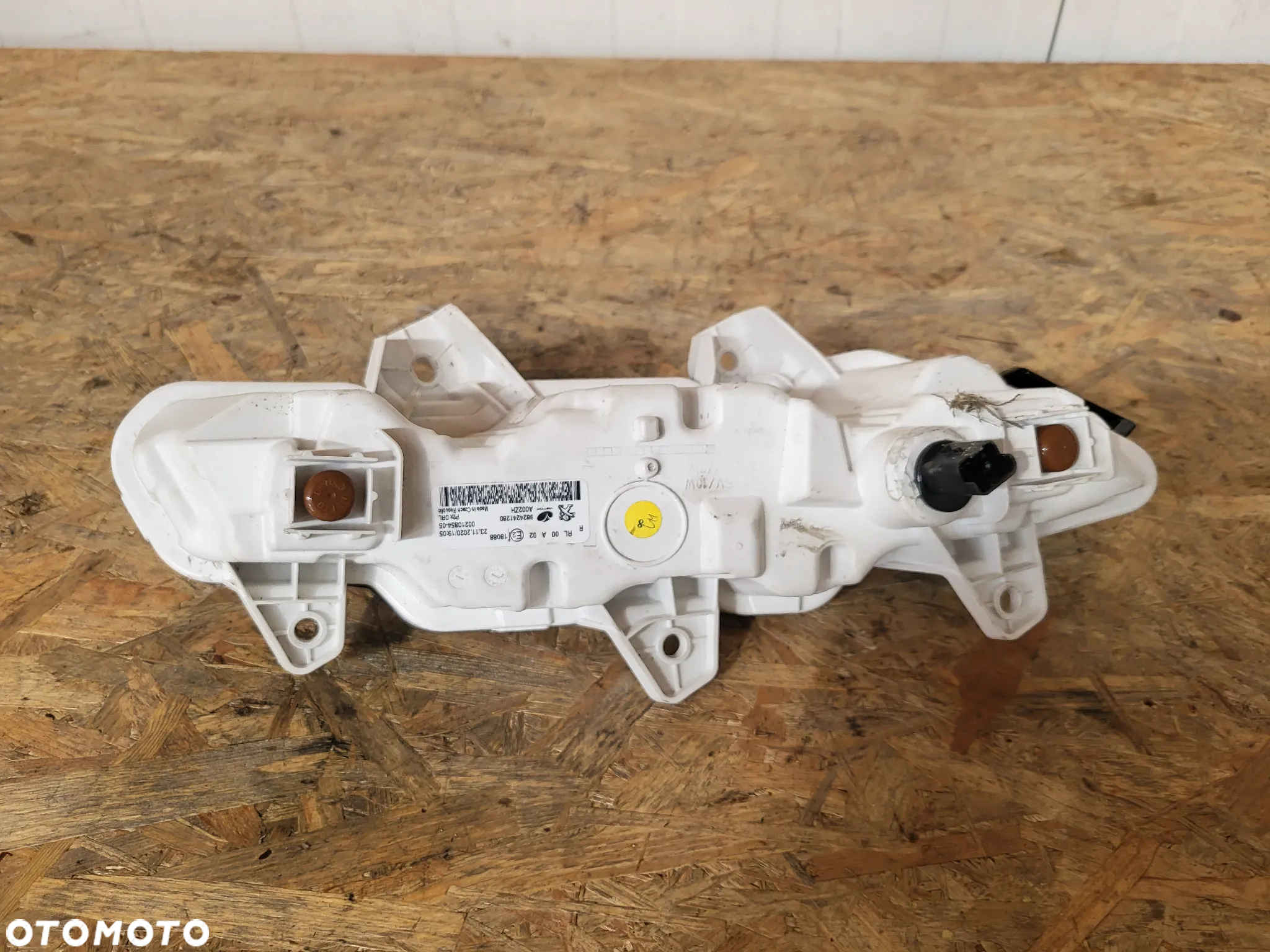 Halogen prawy LED DRL  Peugeot 208 II - 5