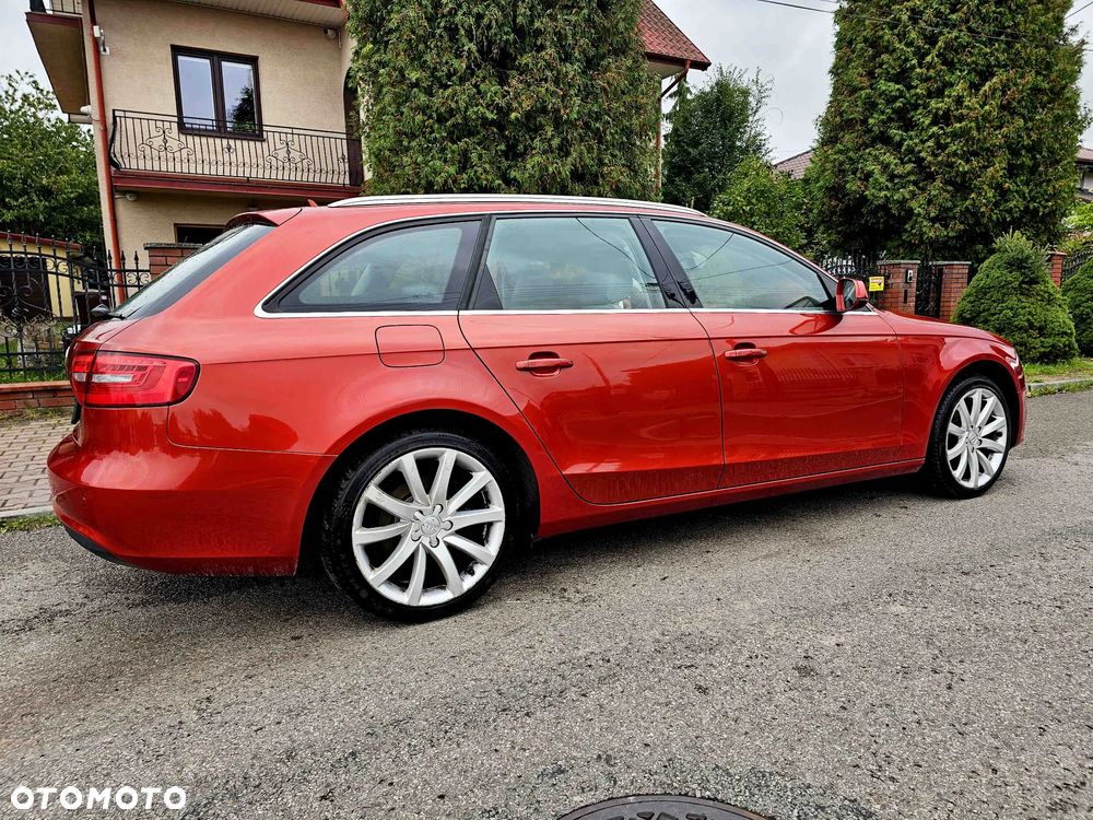 Audi A4 Avant 2.0 TDI DPF quattro S tronic S line Sportpaket - 6