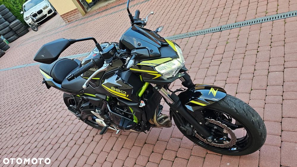 Kawasaki Z 650 - 20