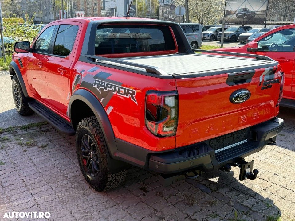 Ford Raptor - 13