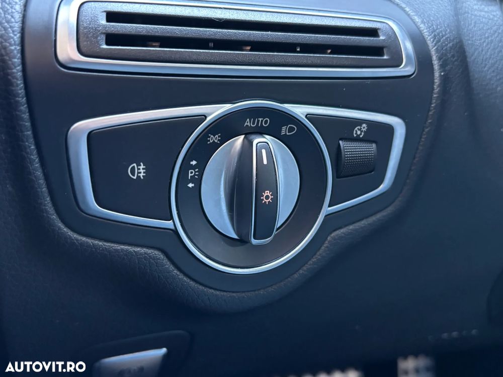 Mercedes-Benz C 180 d T 9G-TRONIC AMG Line - 10