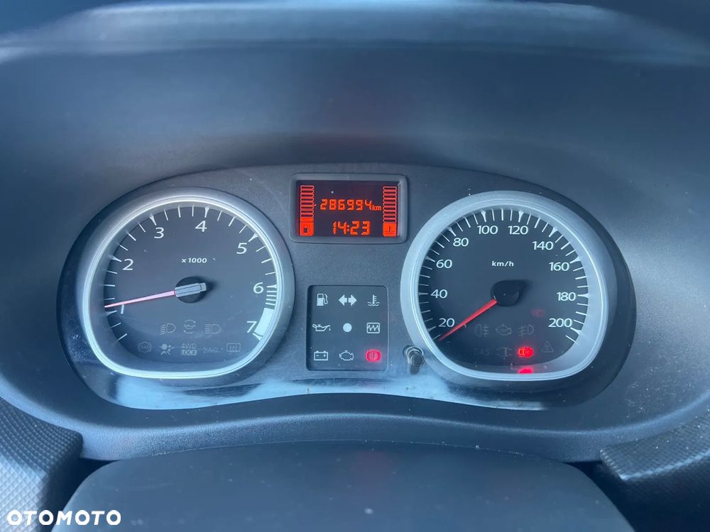 Dacia Duster 1.6 Laureate - 14