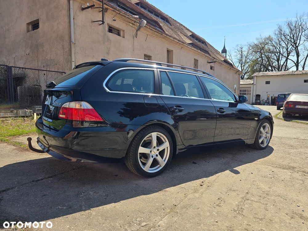 BMW Seria 5 525d - 3
