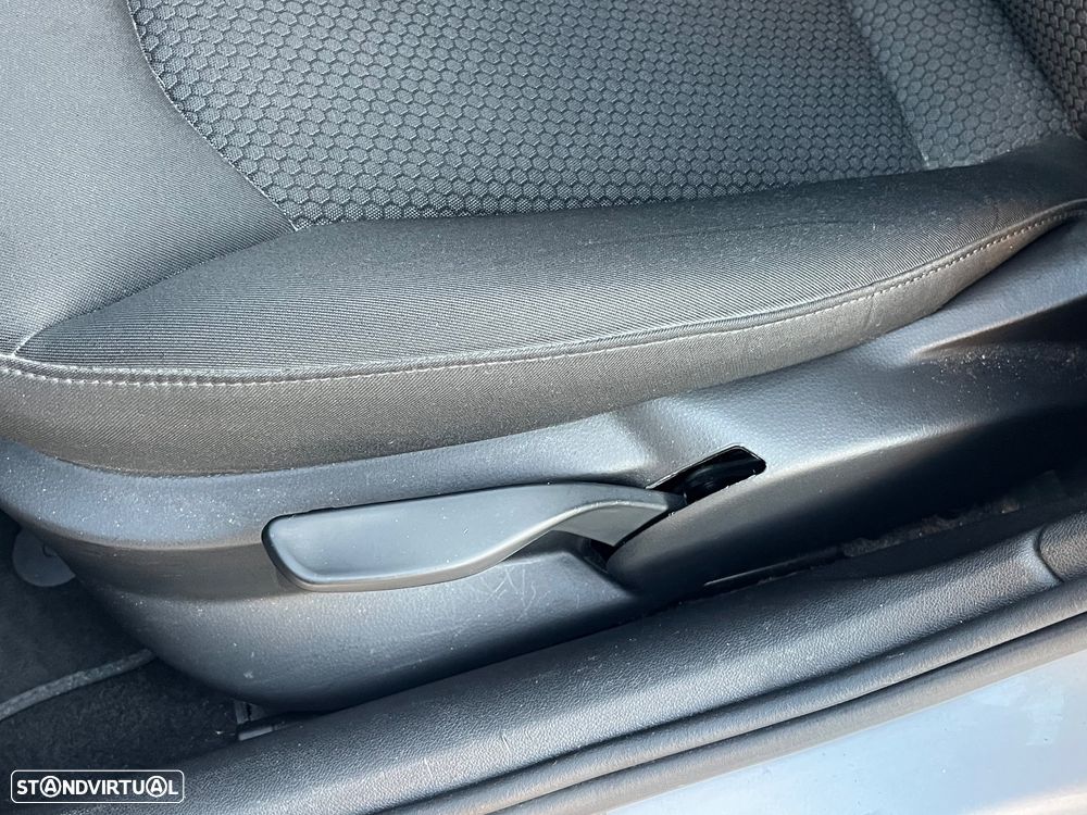 Audi A1 Sportback 1.6 TDI S-line - 20