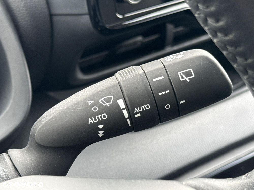 Toyota Yaris Hybrid 1.5 Comfort - 21