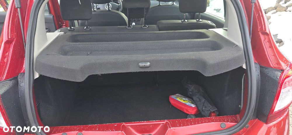 Dacia Sandero Stepway 0.9 TCe Laureate S&S EU6 - 13