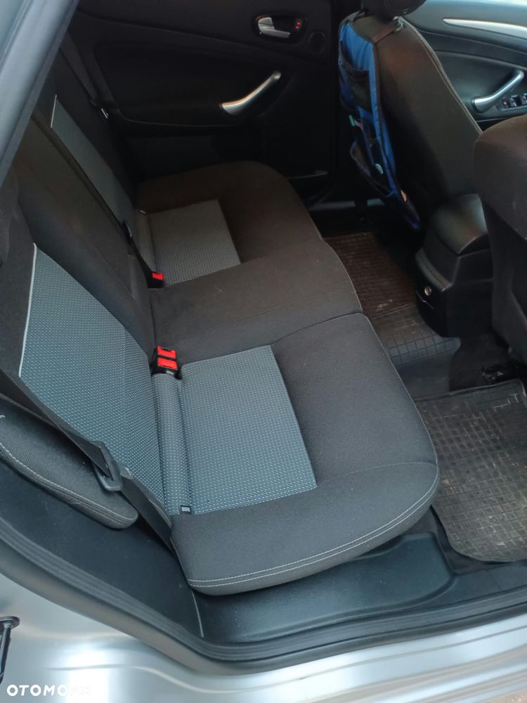 Ford Mondeo 2009 photo 4