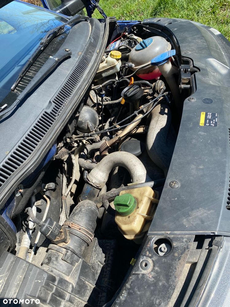 Volkswagen Transporter - 16